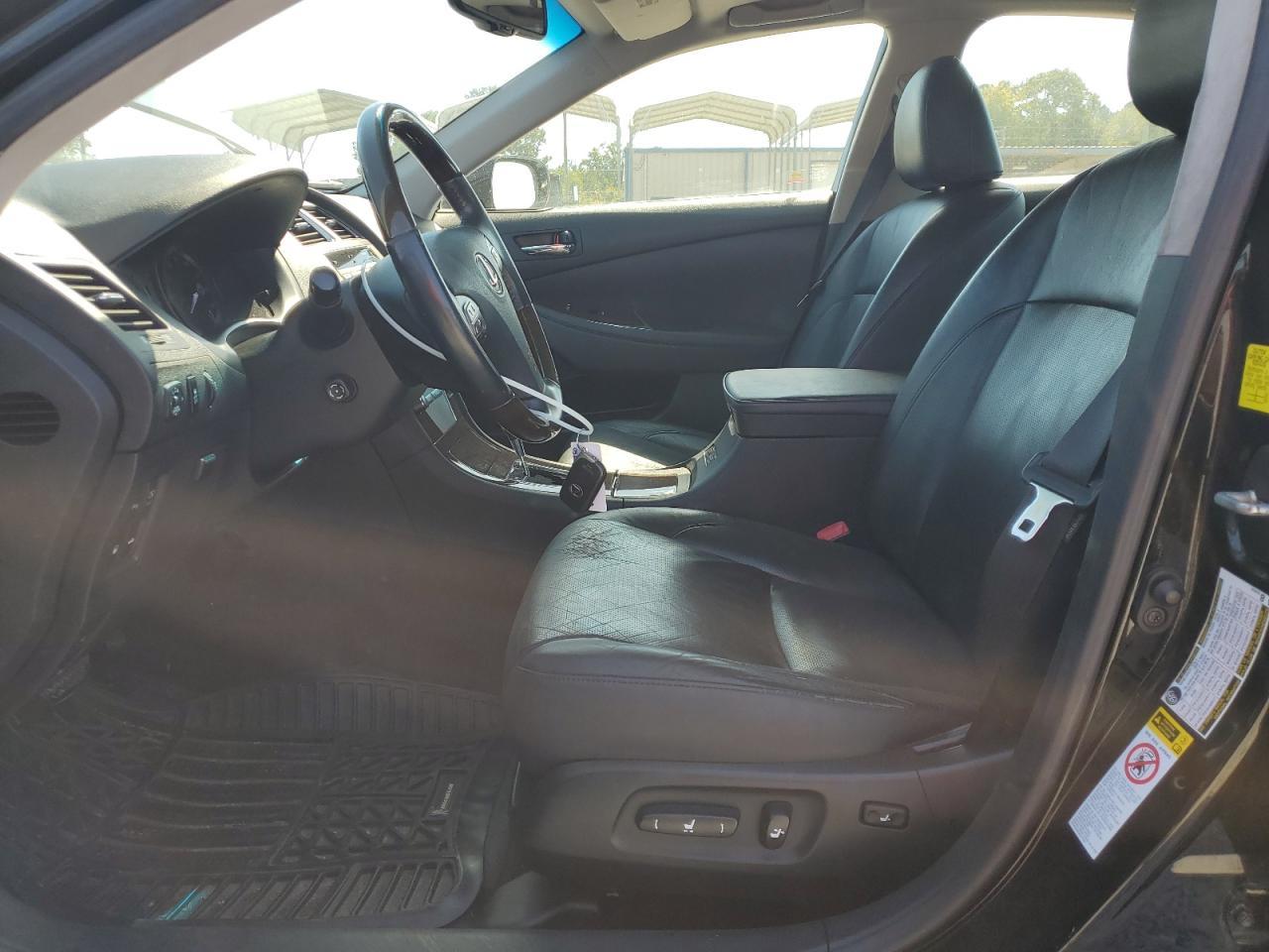 2010 LEXUS Es