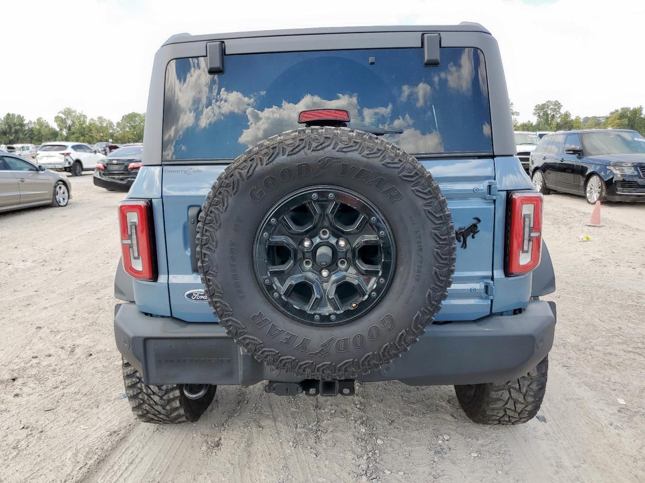 2024 FORD Bronco