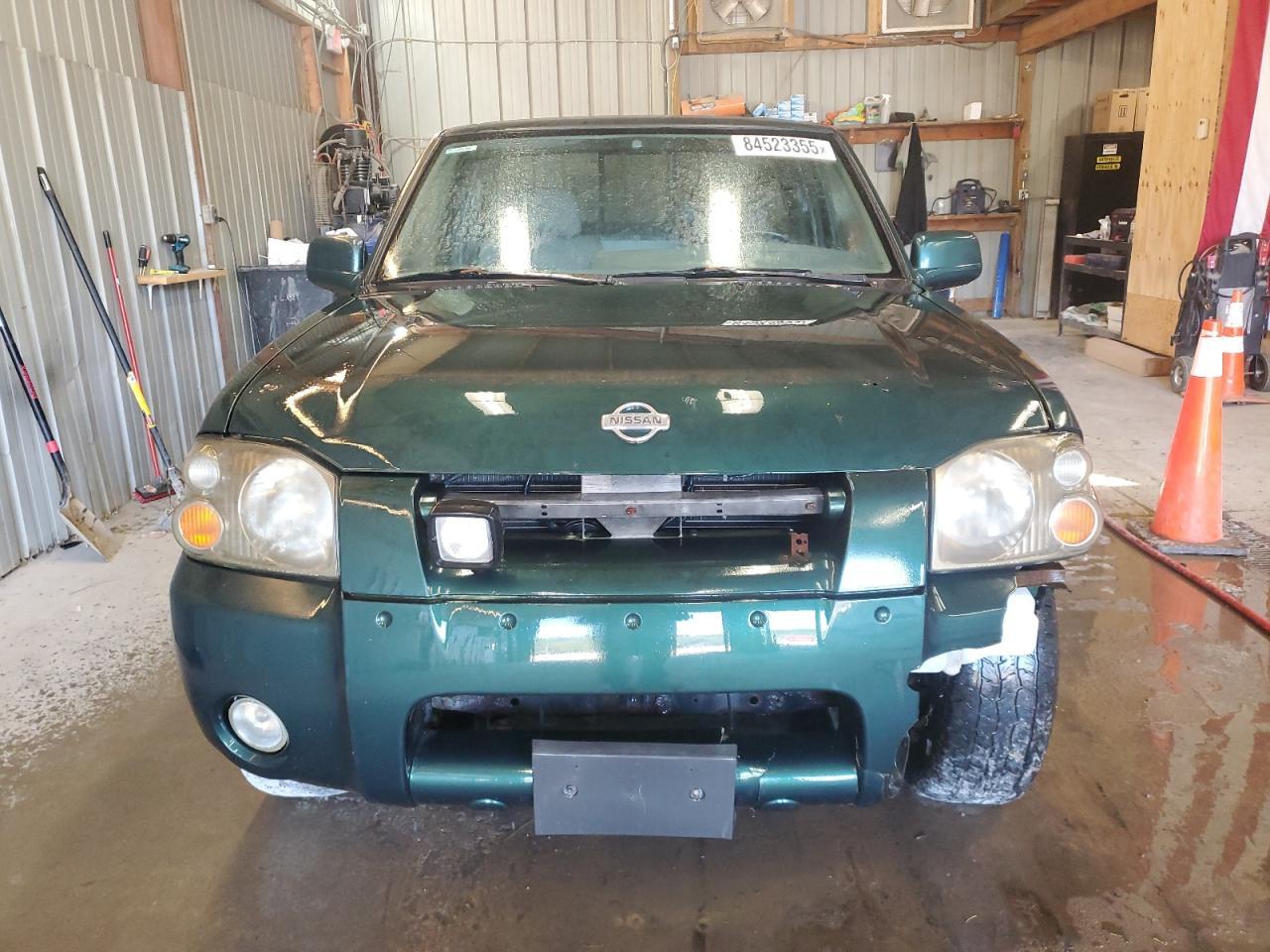 2001 NISSAN Frontier