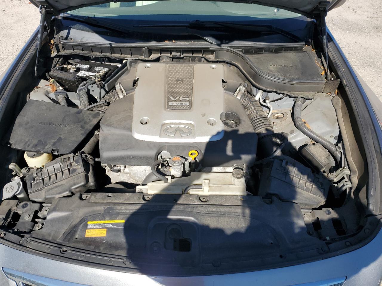 2013 INFINITI G37