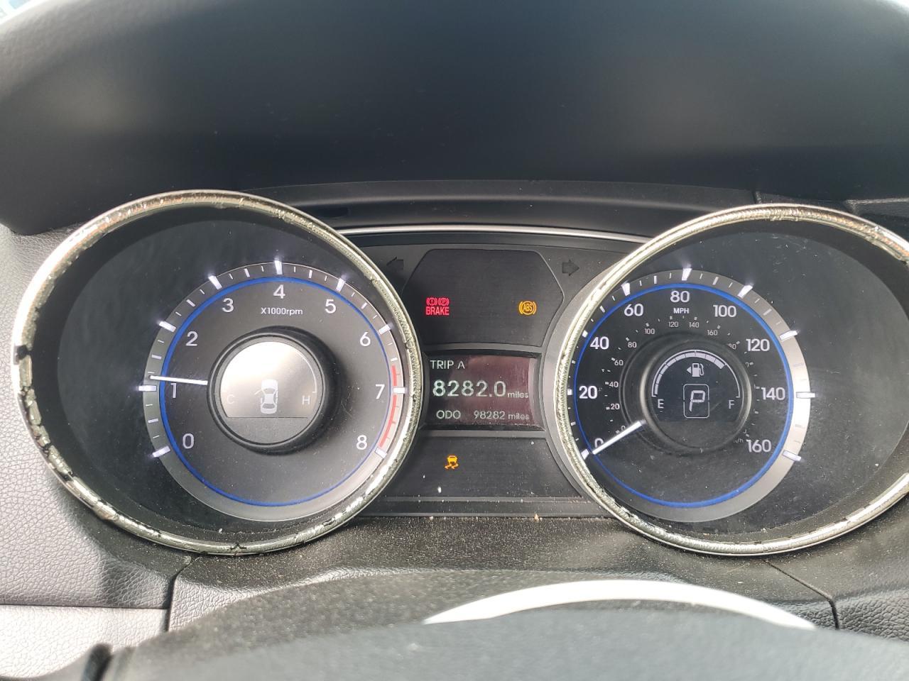 2013 HYUNDAI SONATA