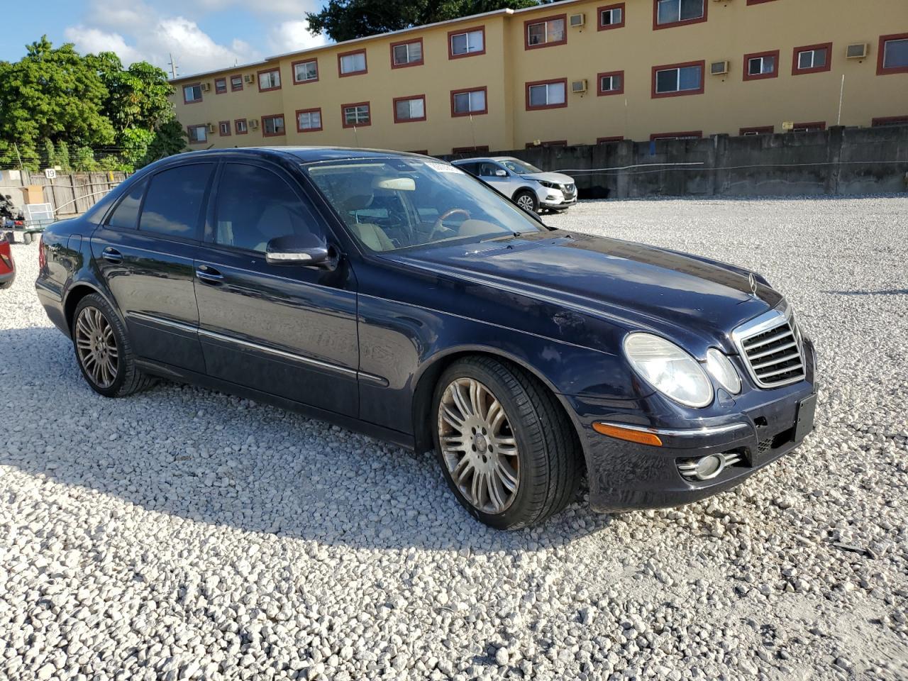 2008 MERCEDES-BENZ E-Class