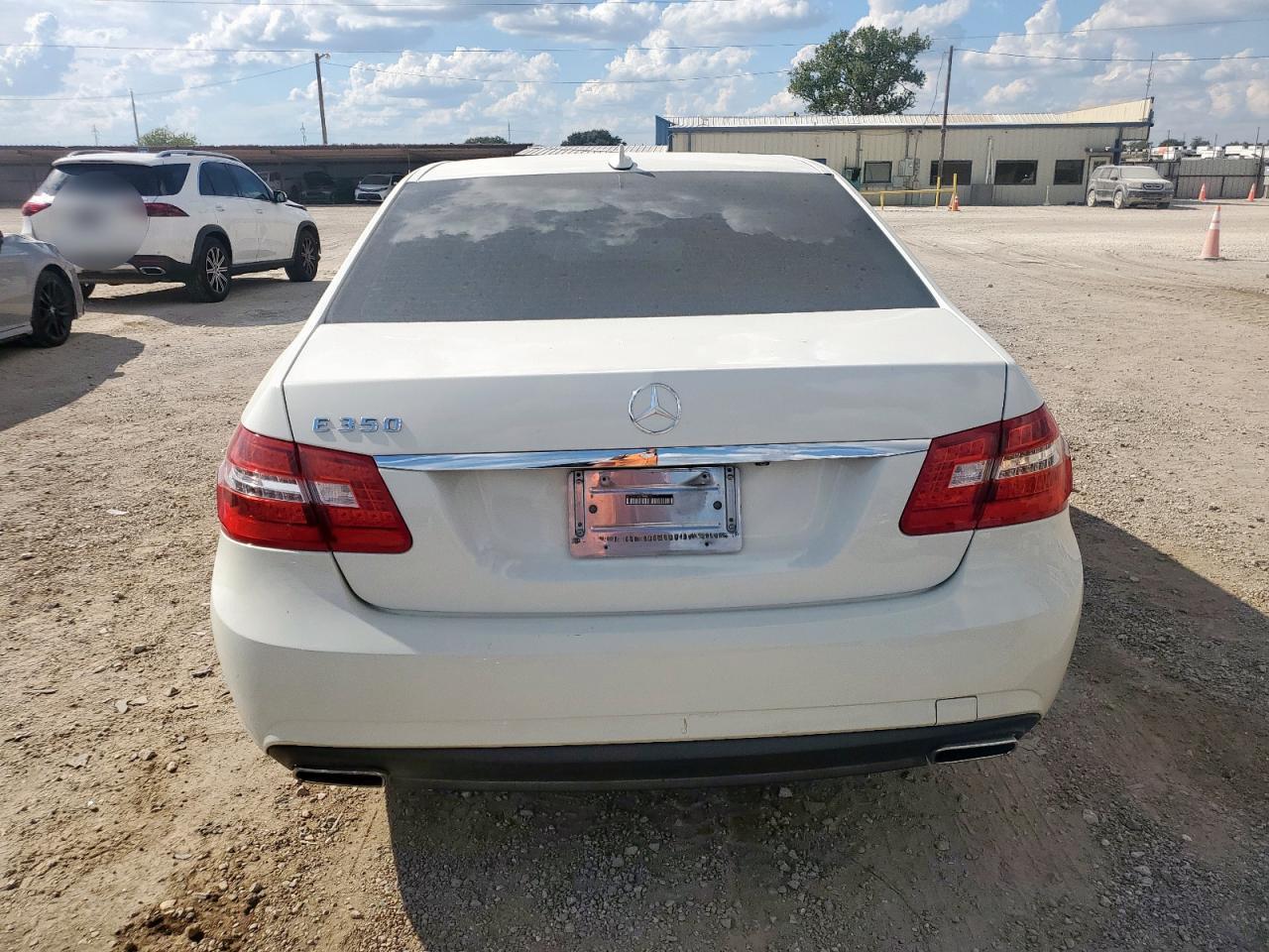 2010 MERCEDES-BENZ E-Class