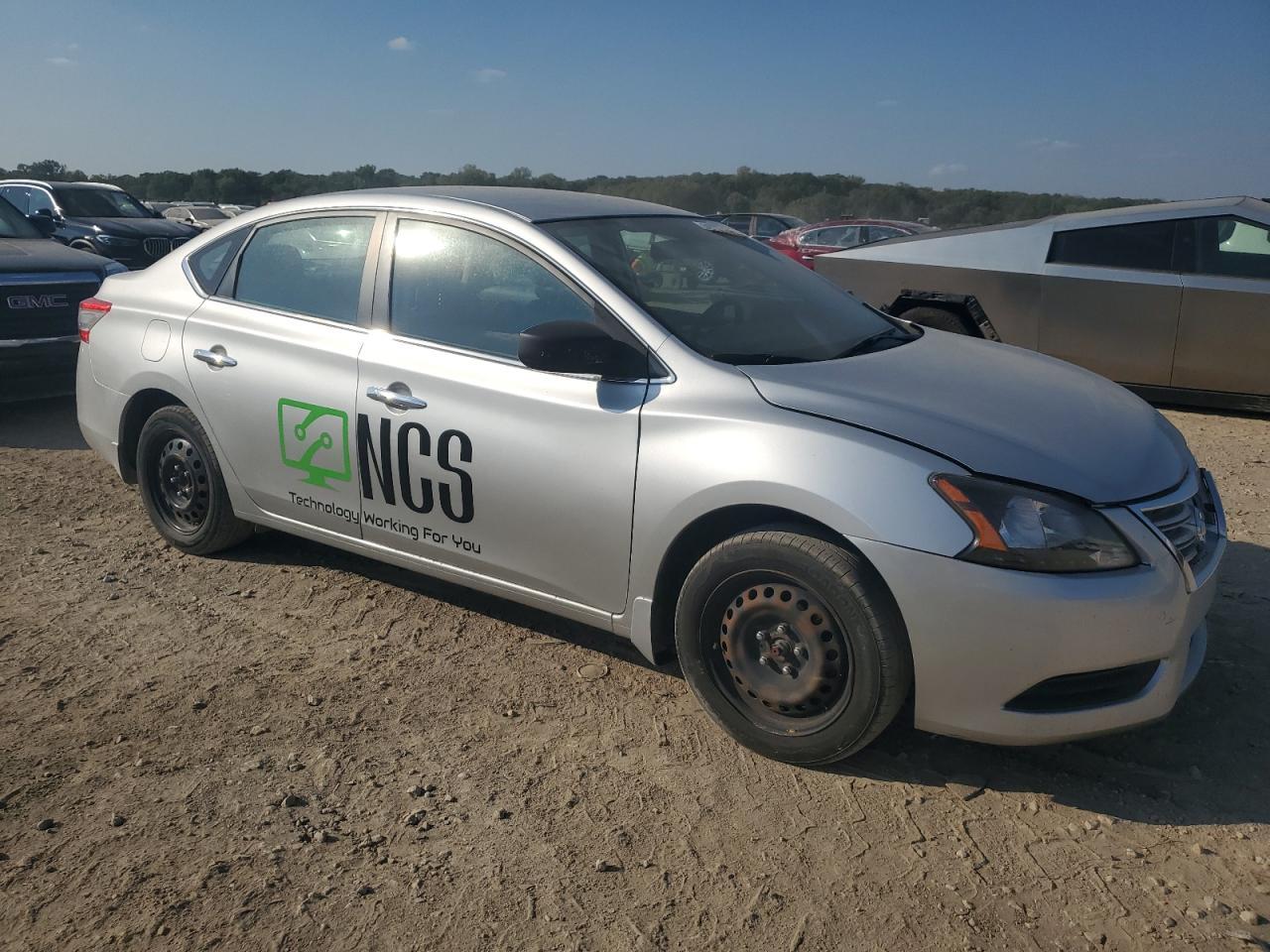 2015 NISSAN SENTRA