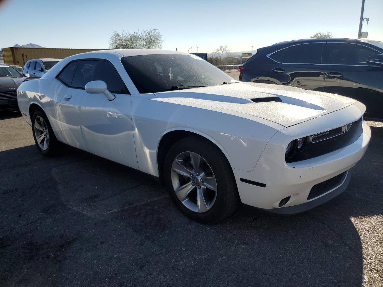 2017 DODGE Challenger