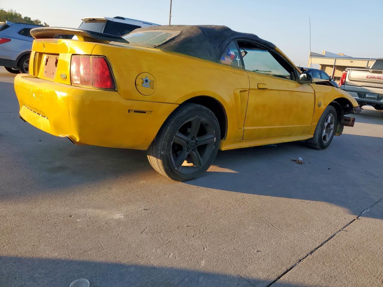 2004 FORD MUSTANG