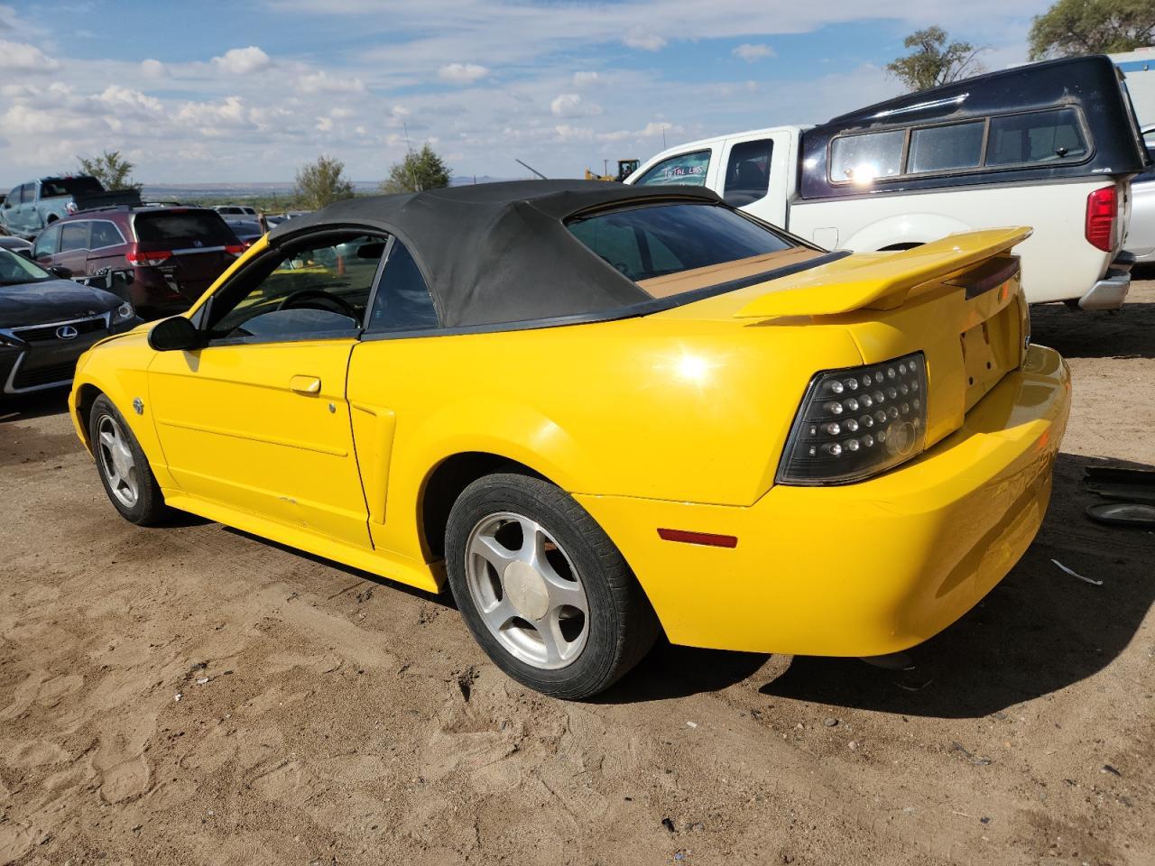 2004 FORD MUSTANG