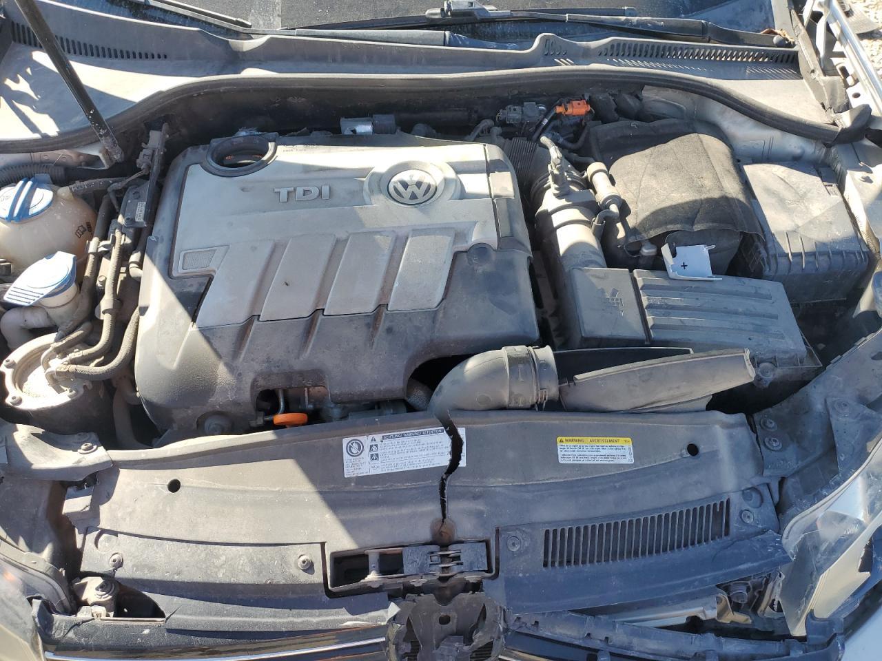 2013 VOLKSWAGEN JETTA