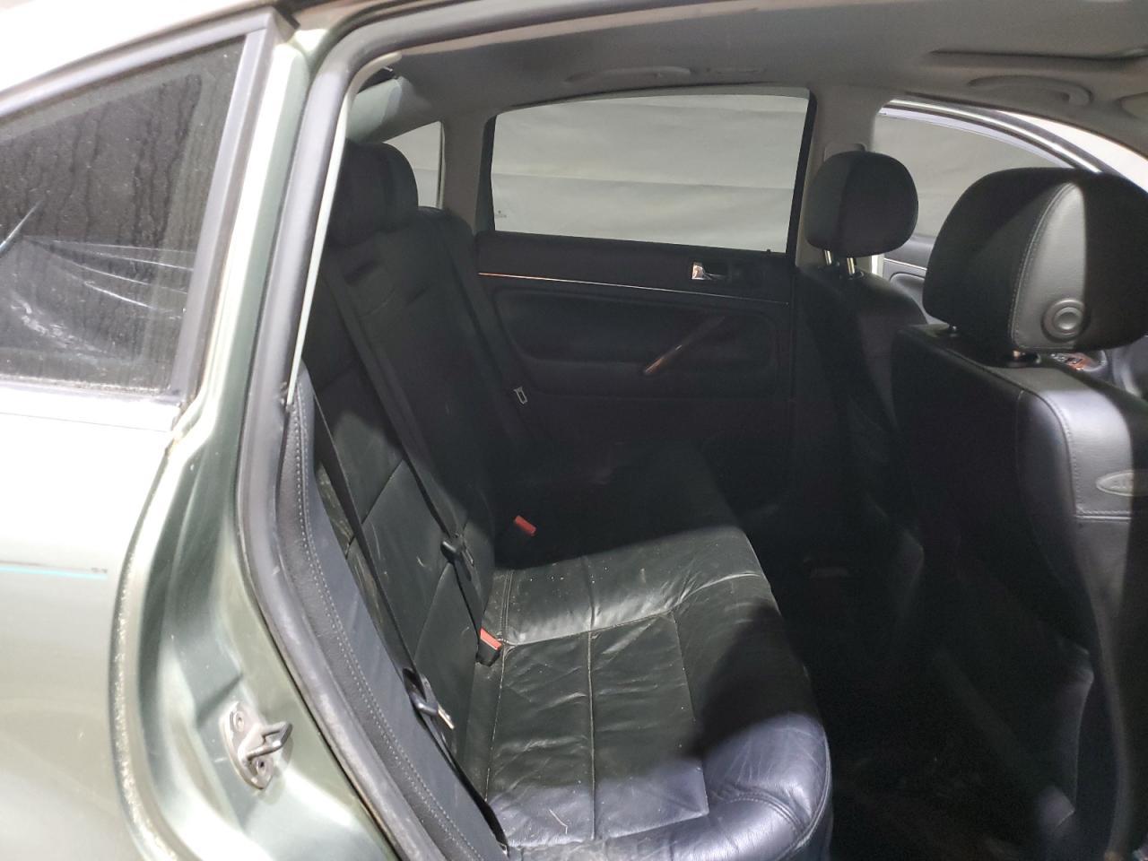 2002 VOLKSWAGEN Passat