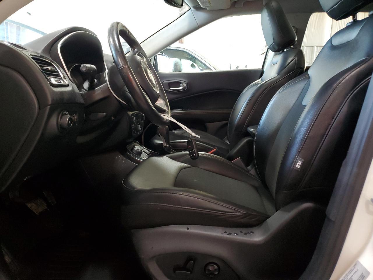 2017 JEEP Compass