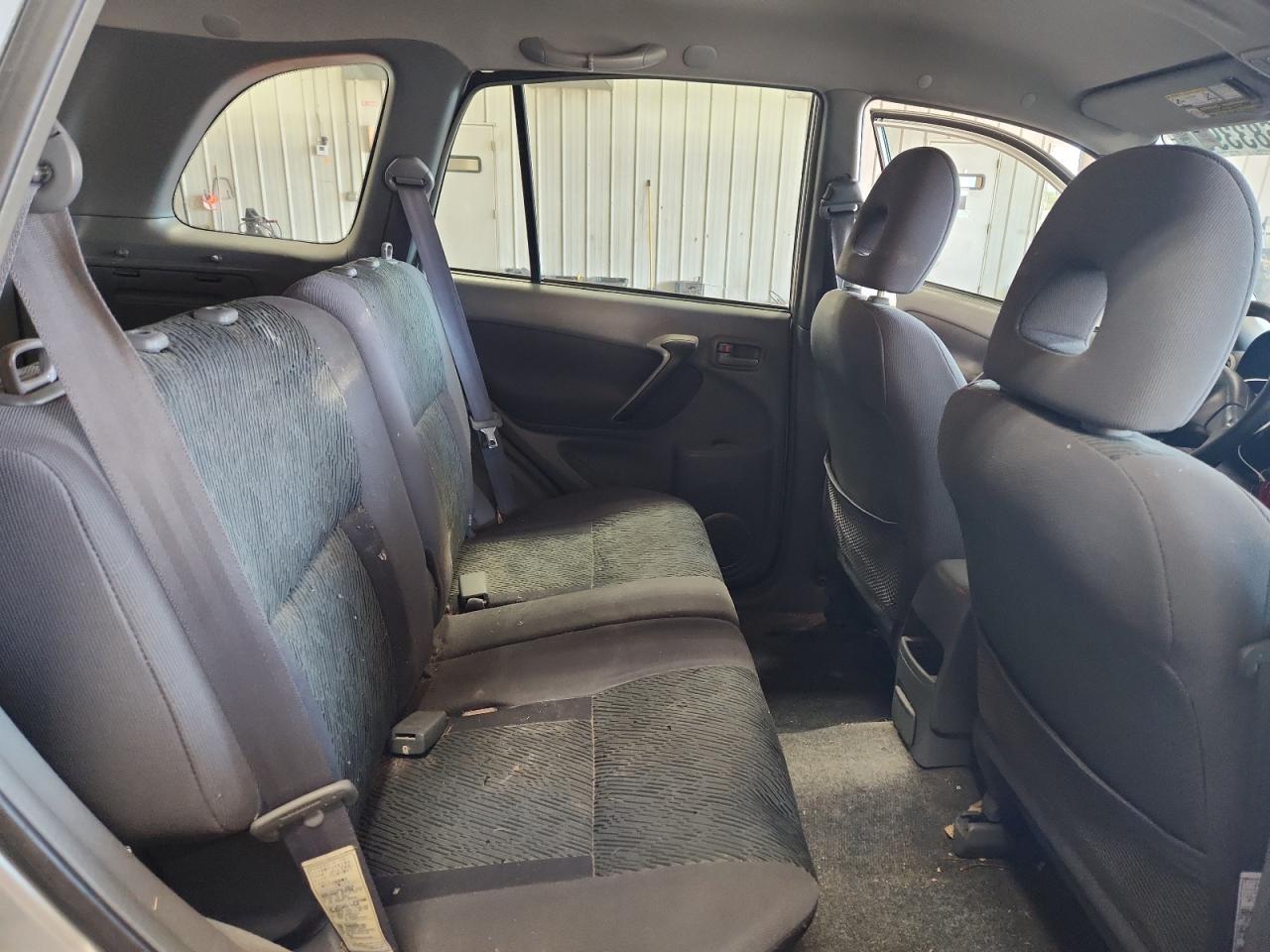 2003 TOYOTA RAV4