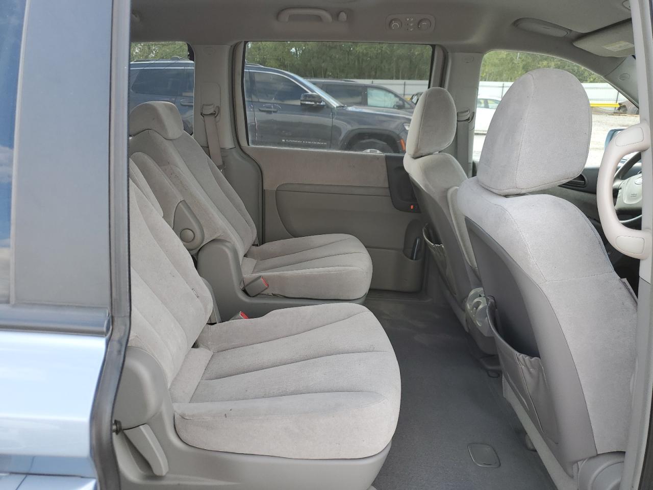 2007 KIA SEDONA