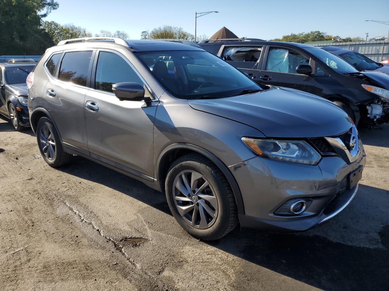 2016 NISSAN ROGUE