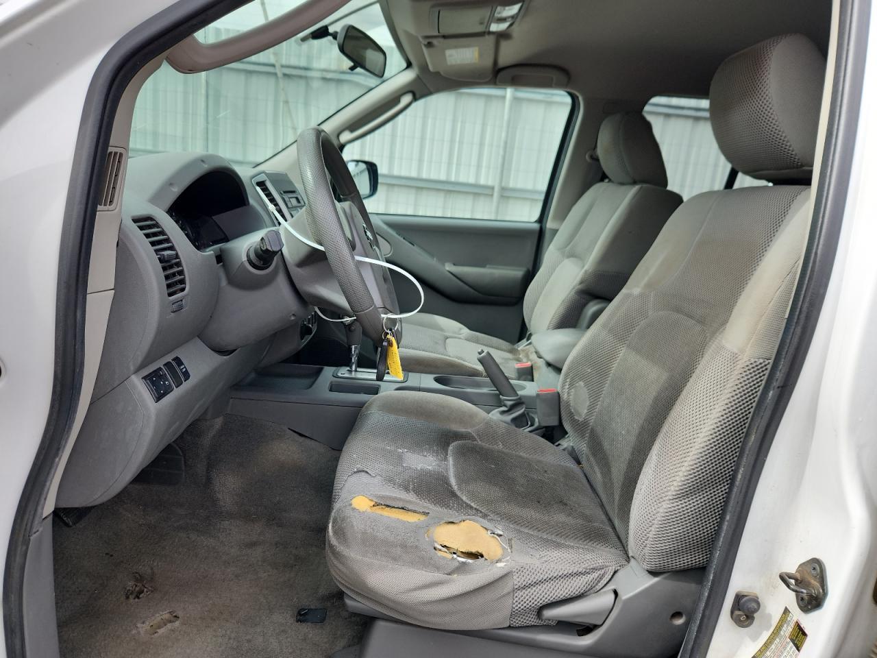 2010 NISSAN Frontier