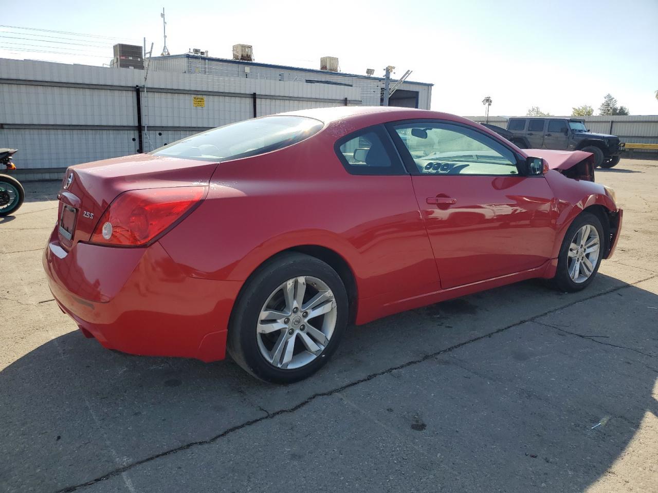 2010 NISSAN ALTIMA