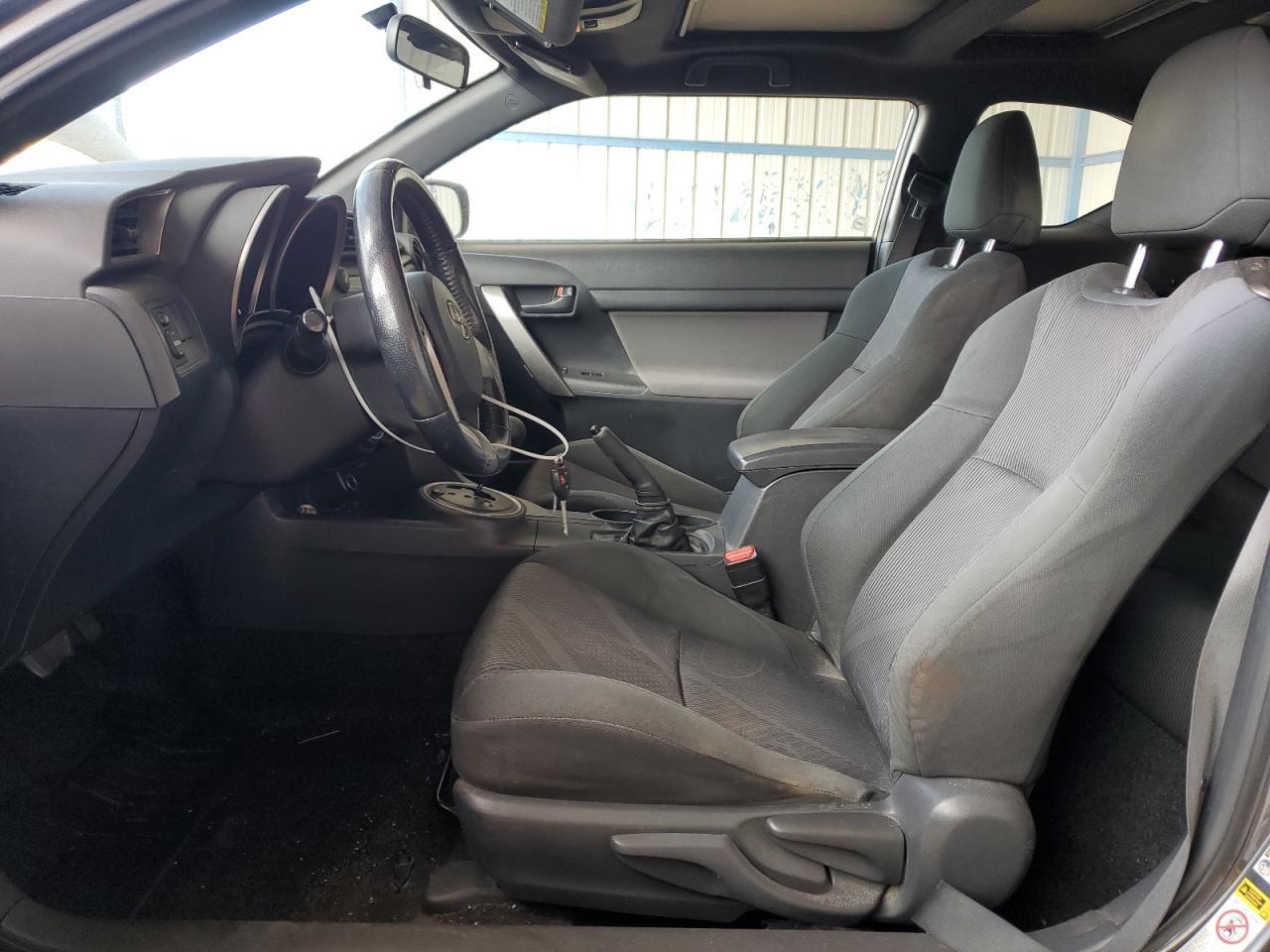 2011 TOYOTA SCION