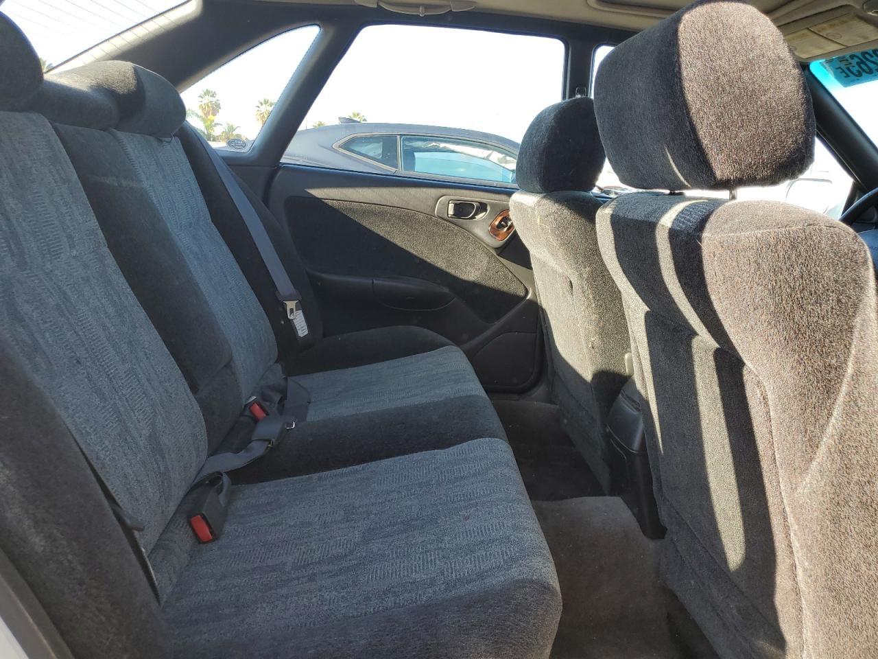 1998 SUBARU Legacy