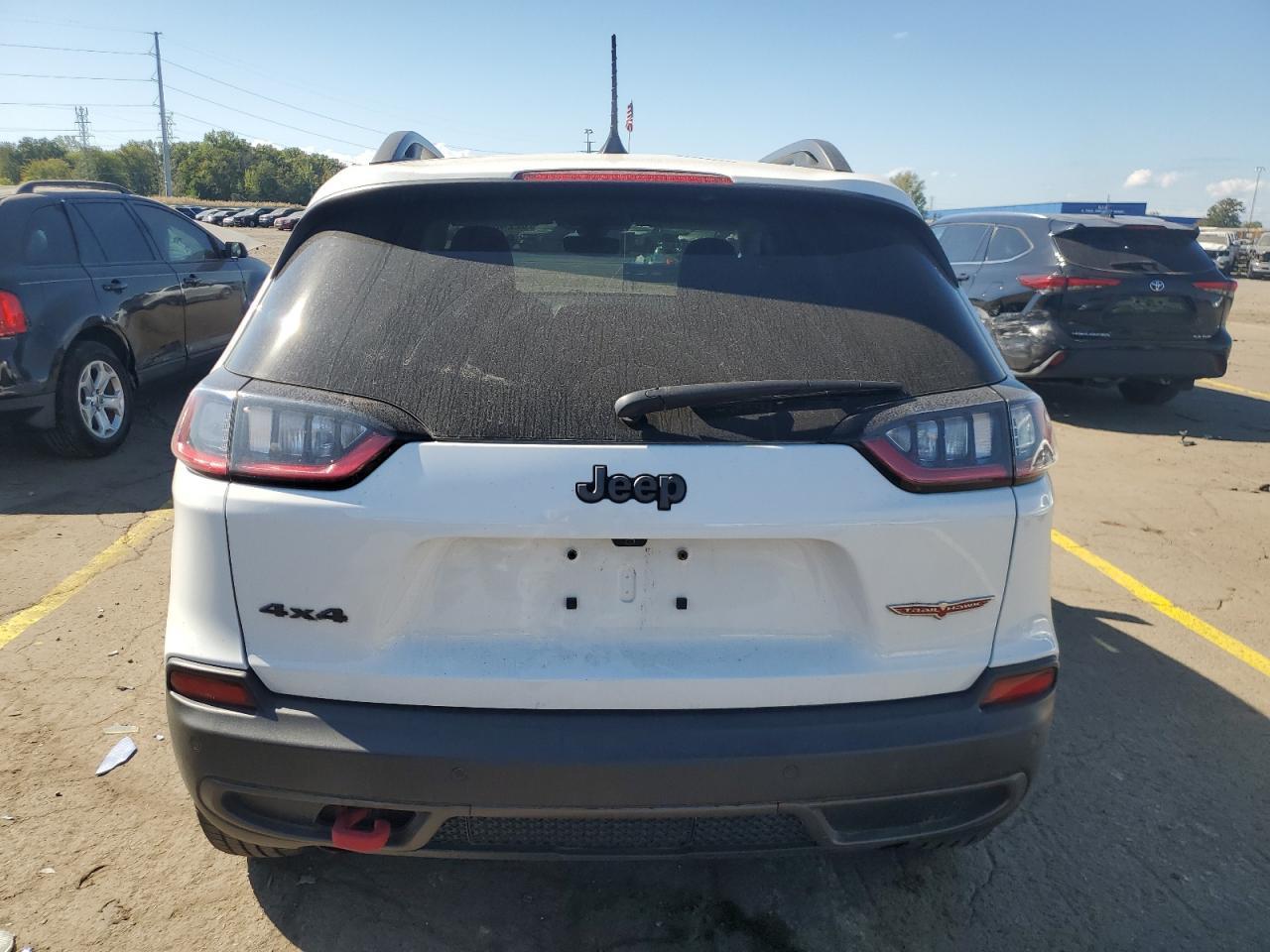 2019 JEEP CHEROKEE