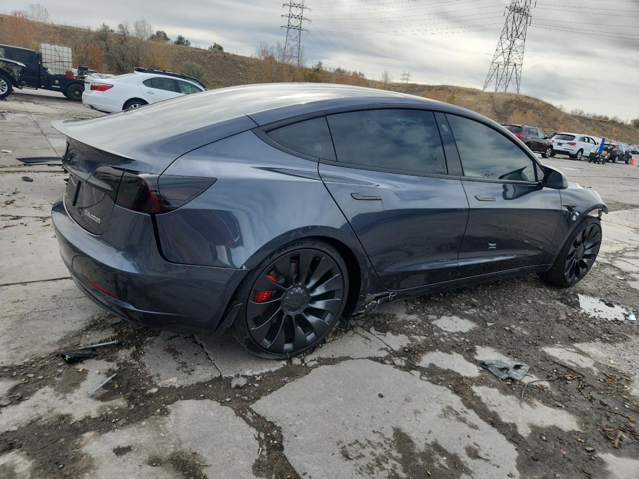 2023 TESLA MODEL 3