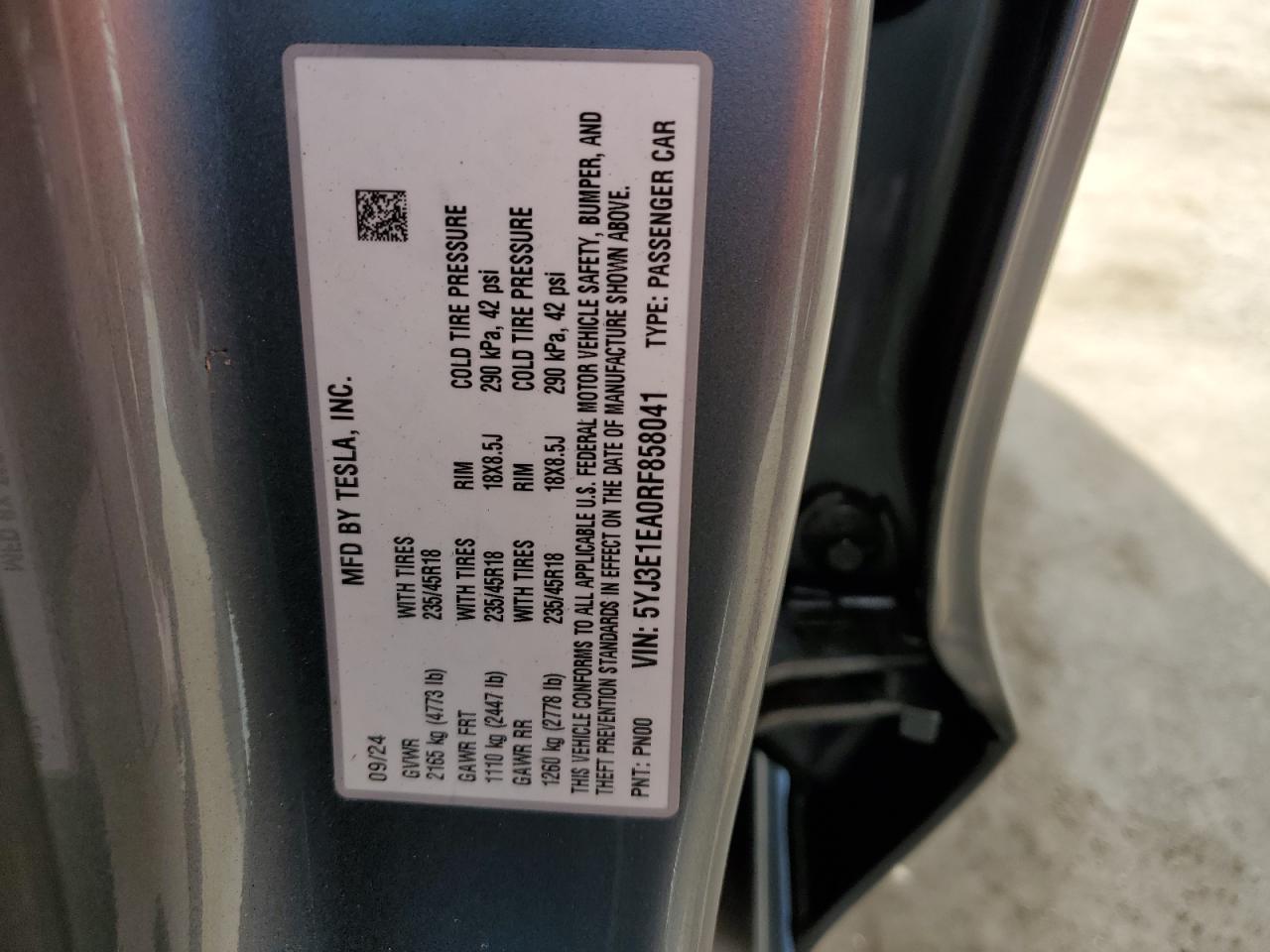 2024 TESLA MODEL 3