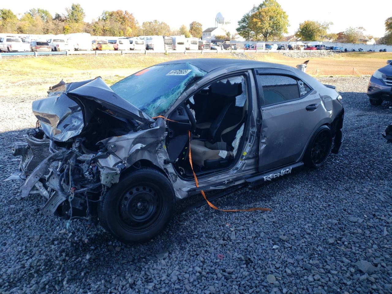 2014 TOYOTA COROLLA