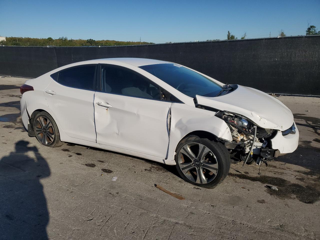2016 HYUNDAI ELANTRA