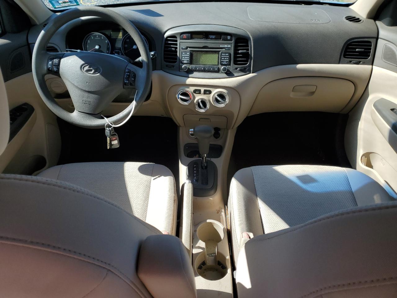 2011 HYUNDAI ACCENT