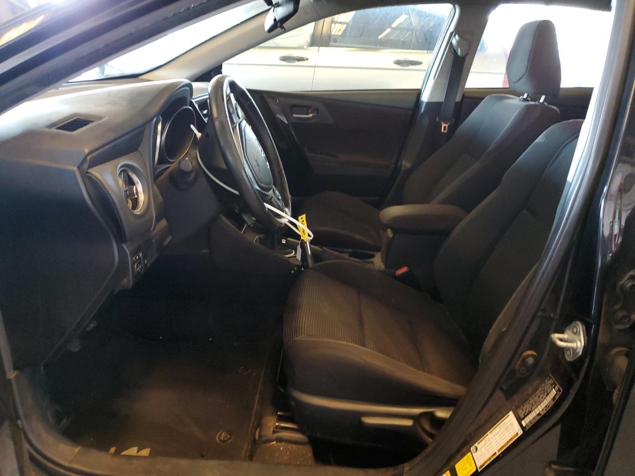 2017 TOYOTA COROLLA
