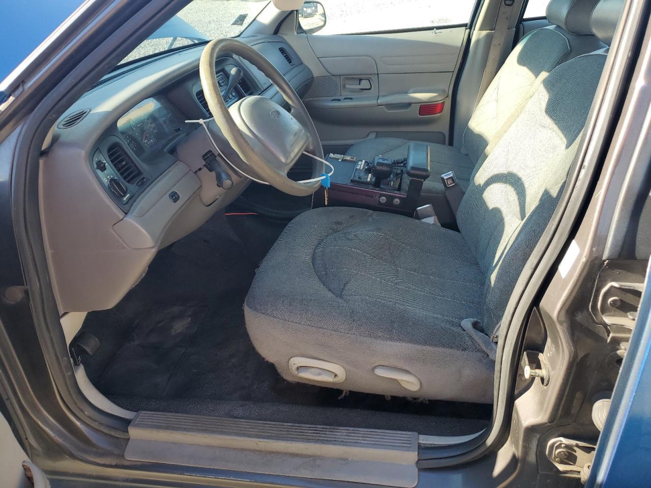 1998 FORD Crown Victoria