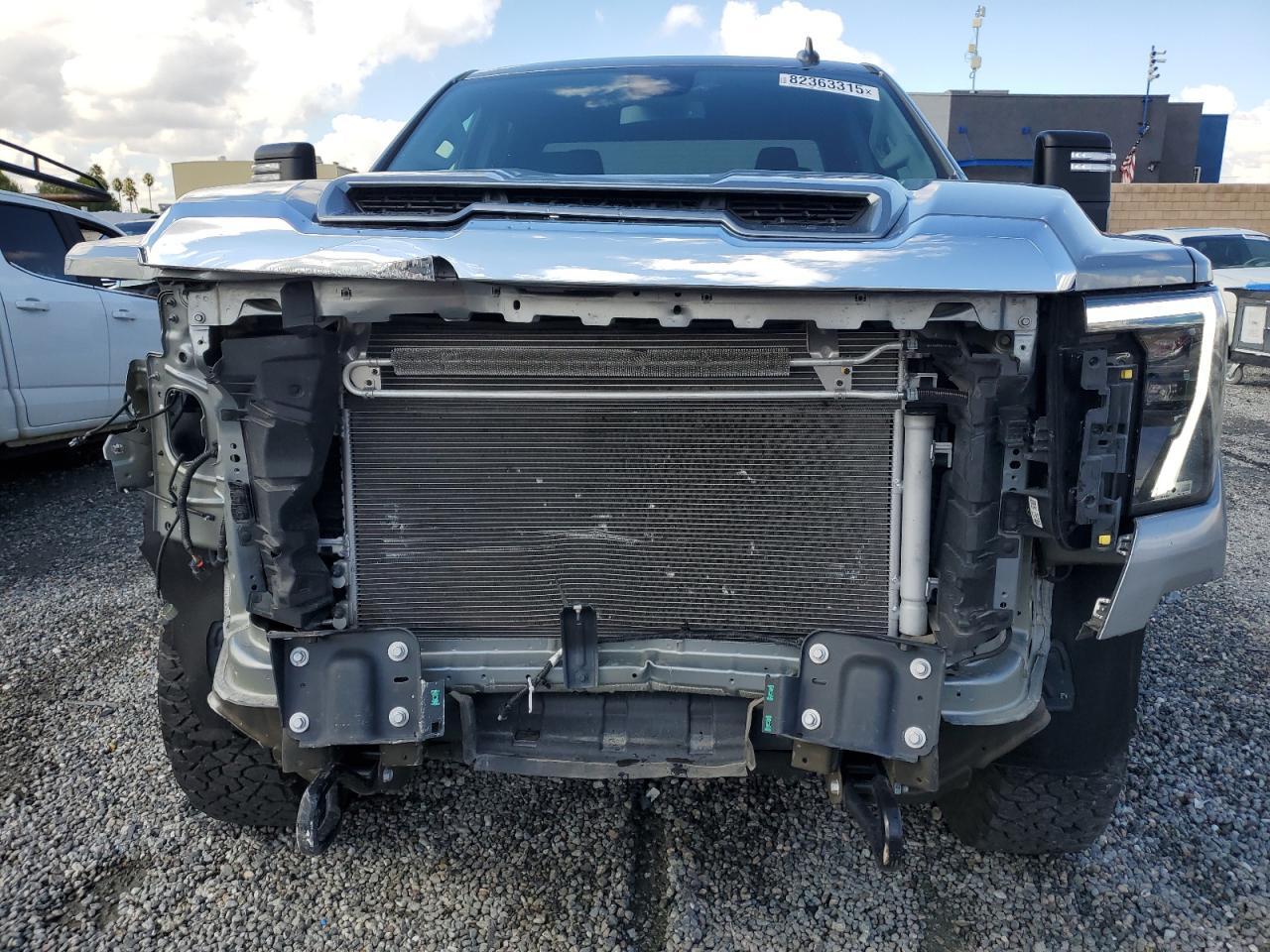 2024 GMC Sierra