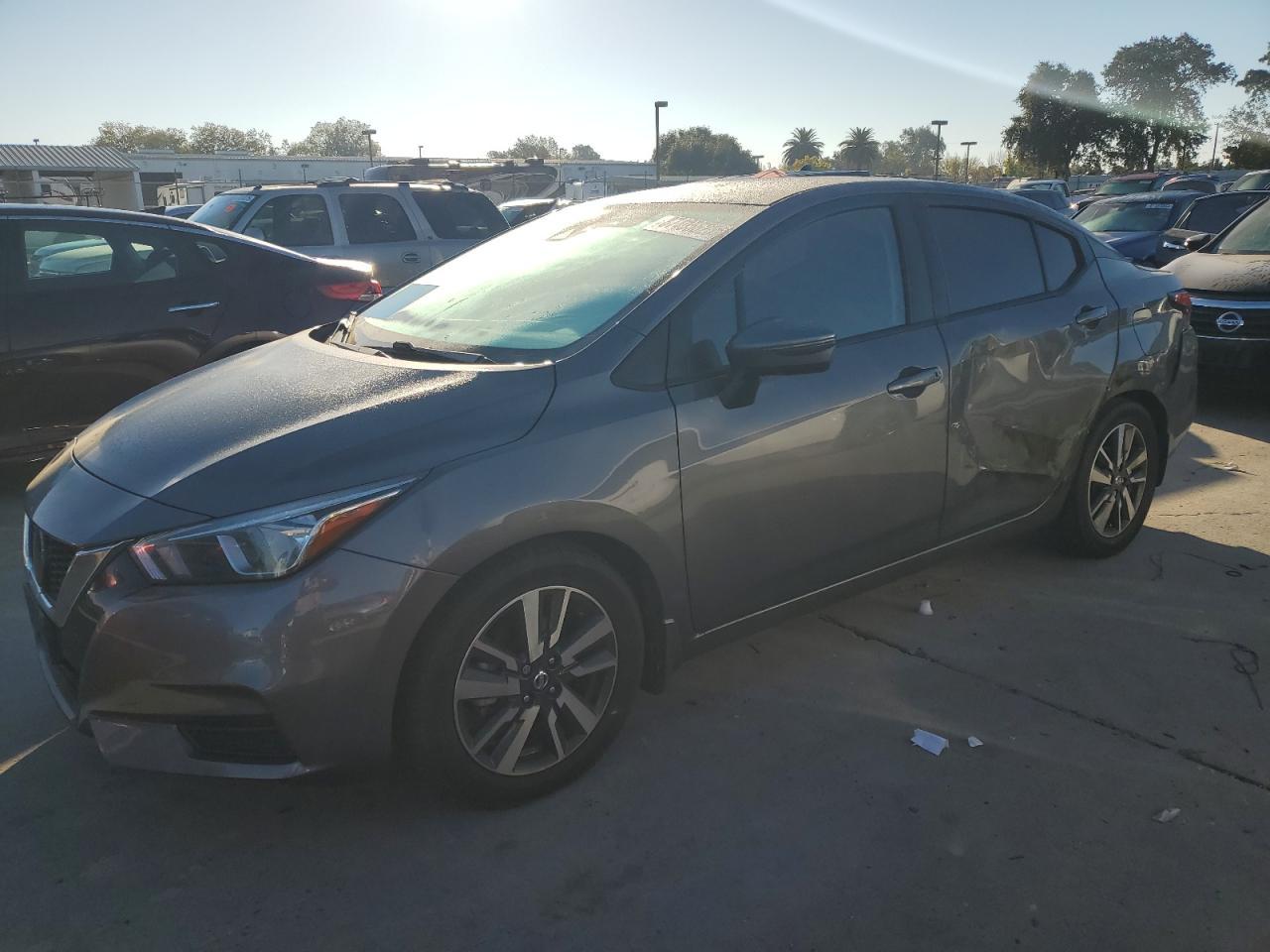 2020 NISSAN VERSA