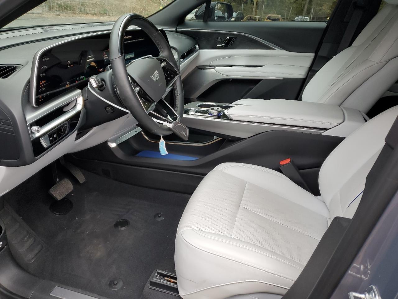 2024 CADILLAC LYRIQ