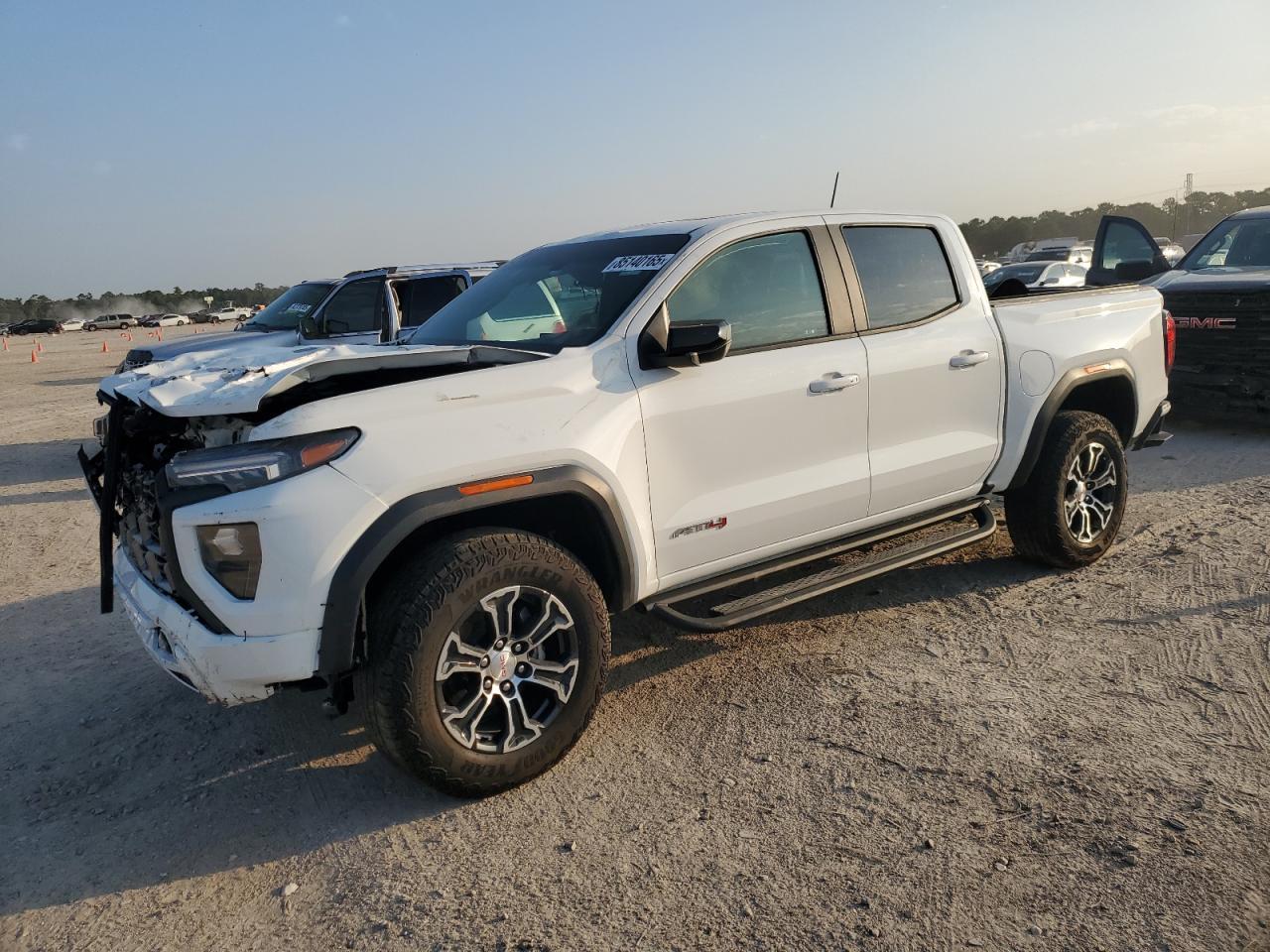 2023 GMC CANYON