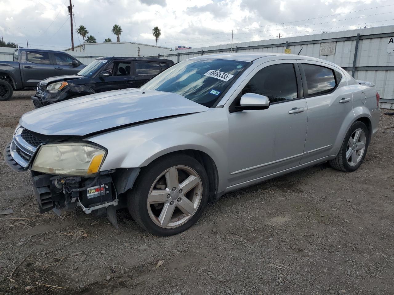 2011 DODGE Avenger