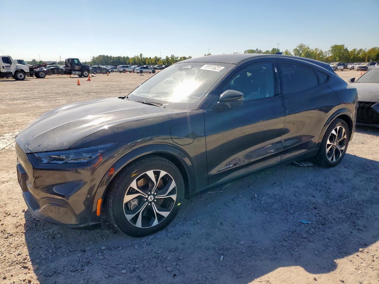 2022 FORD Mustang Mach-E