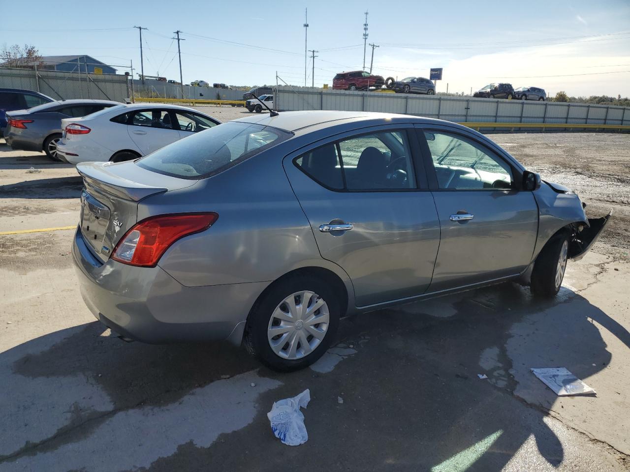 2014 NISSAN VERSA