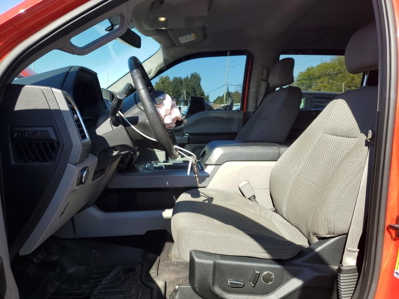 2015 FORD F-150