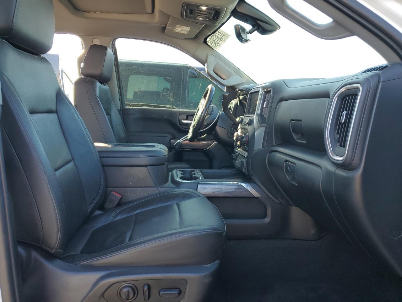2020 CHEVROLET Silverado