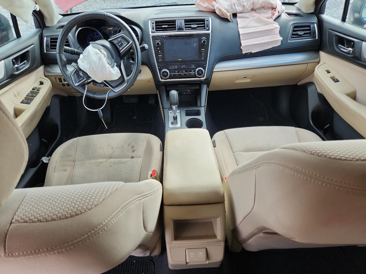 2019 SUBARU Outback