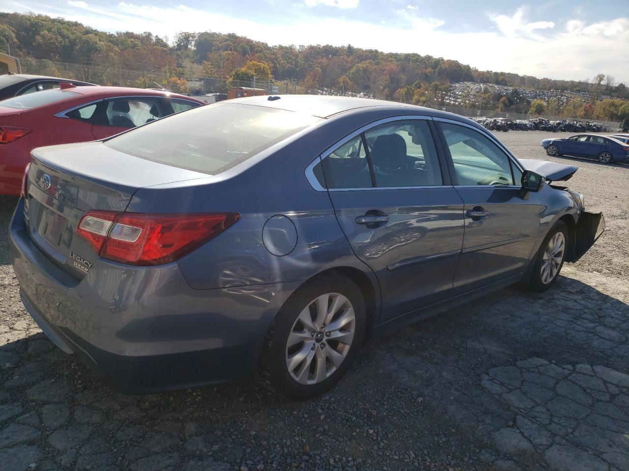 2015 SUBARU Legacy