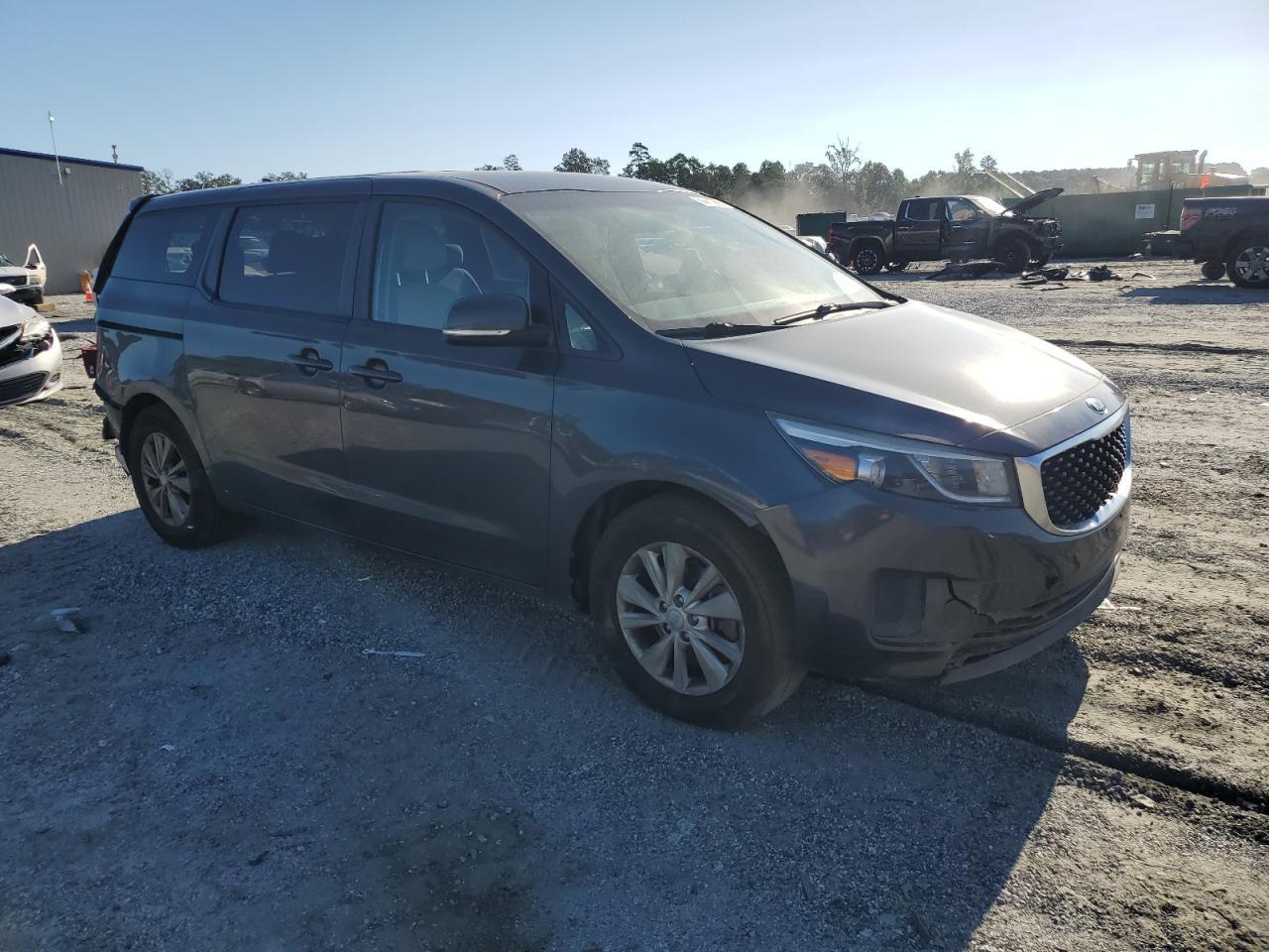 2017 KIA SEDONA