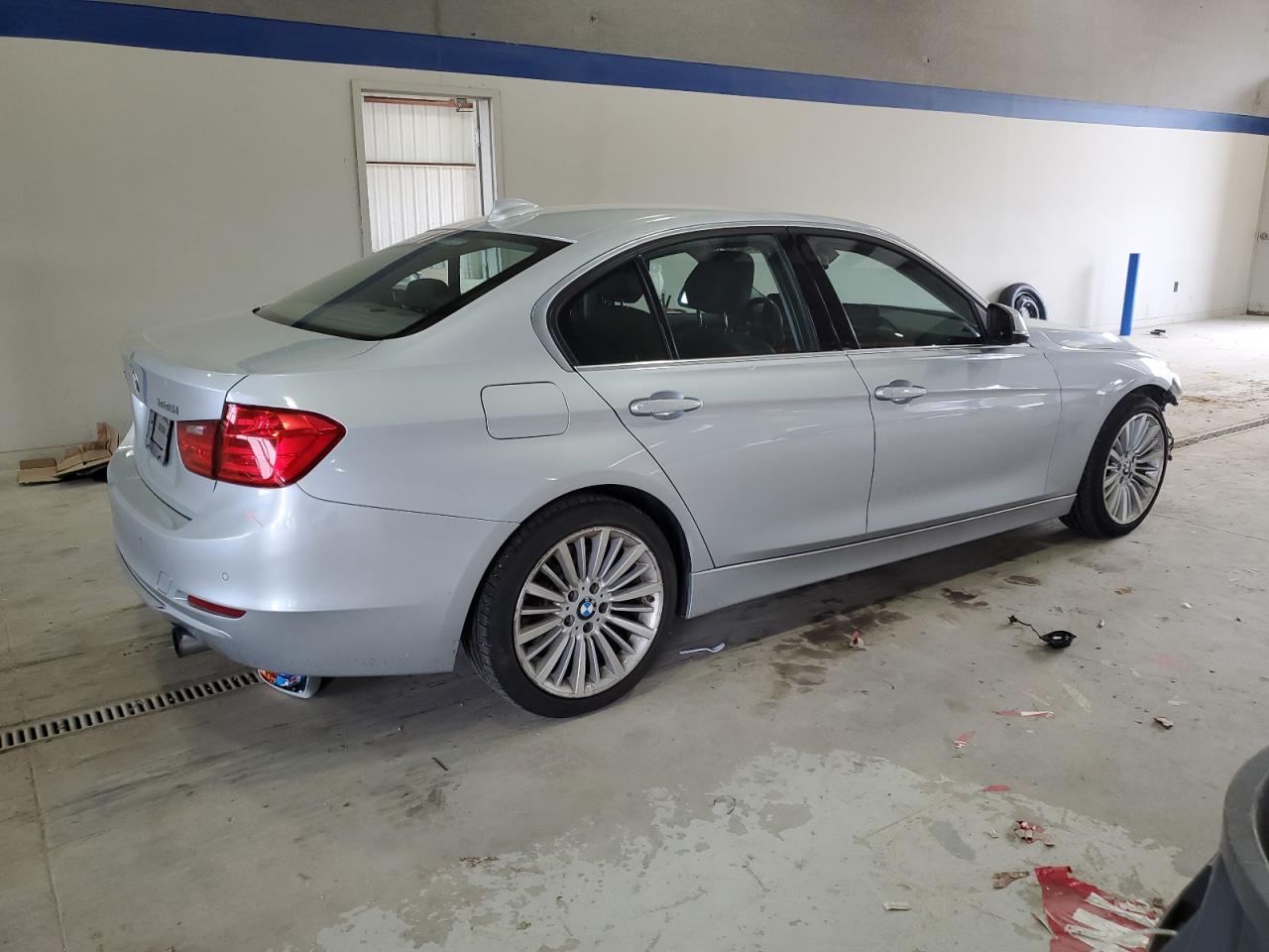 2013 BMW 3 SERIES