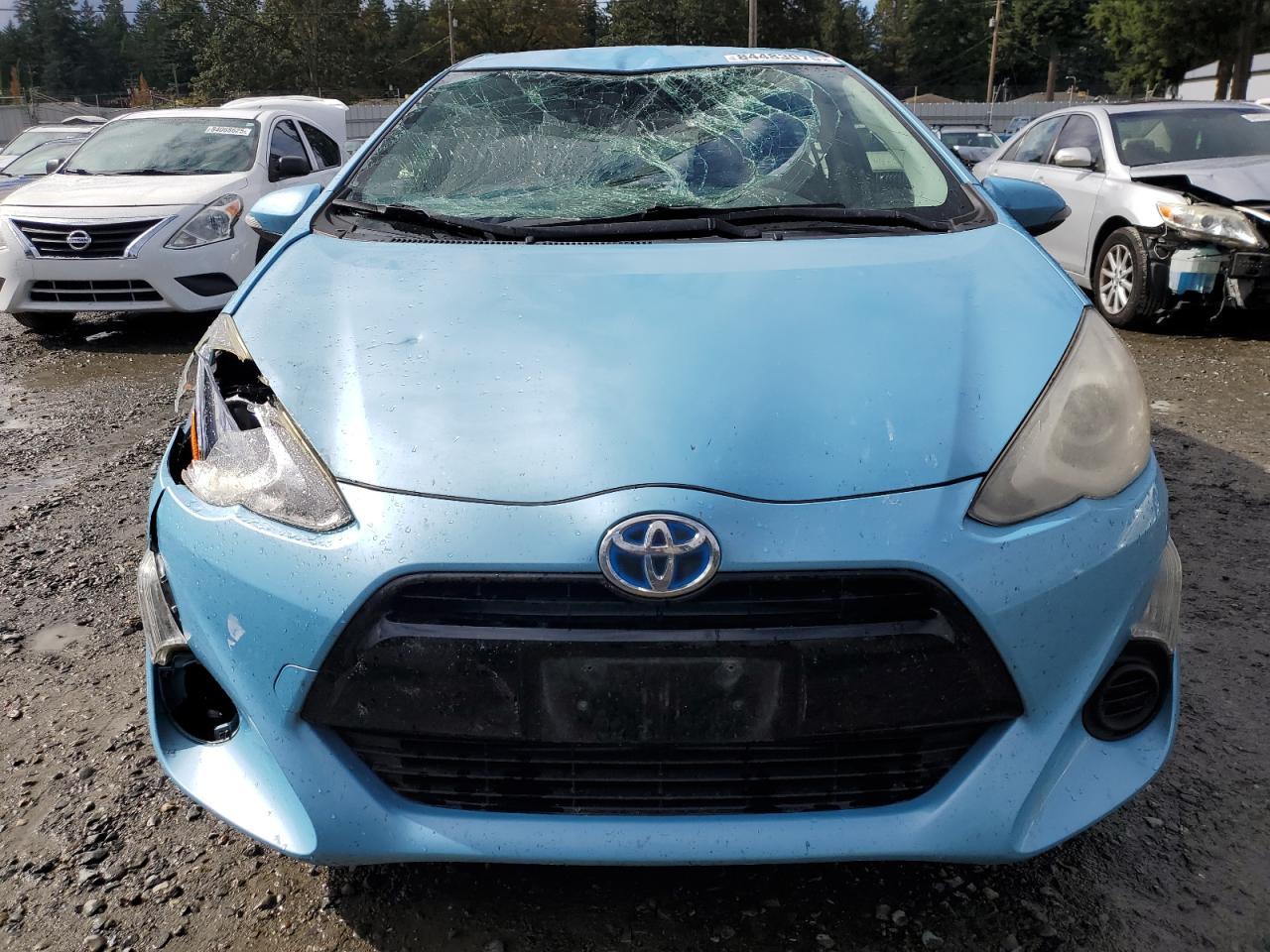 2015 TOYOTA Prius c