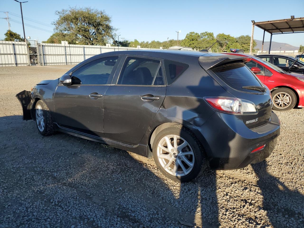 2013 MAZDA 3