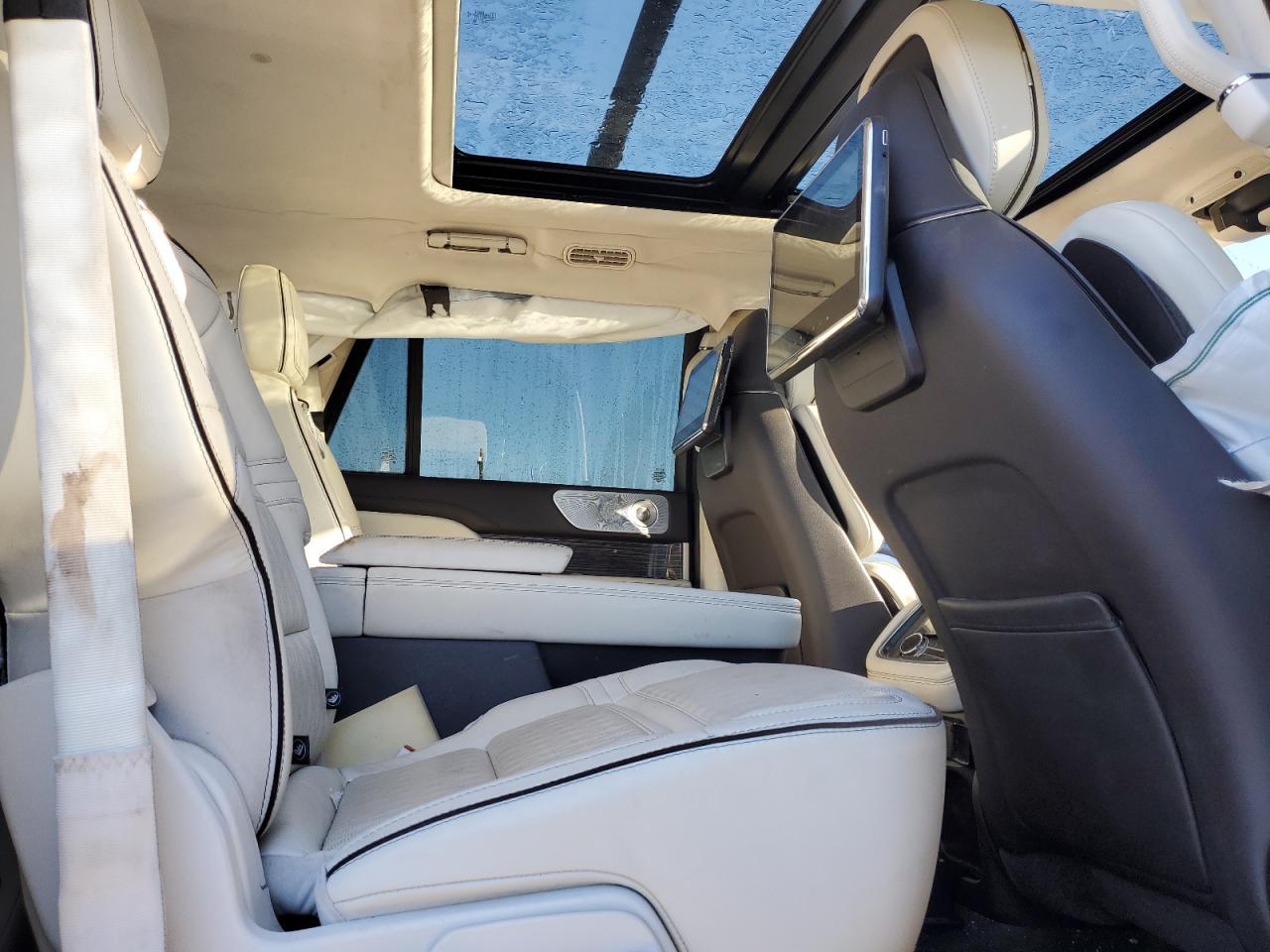 2019 LINCOLN Navigator