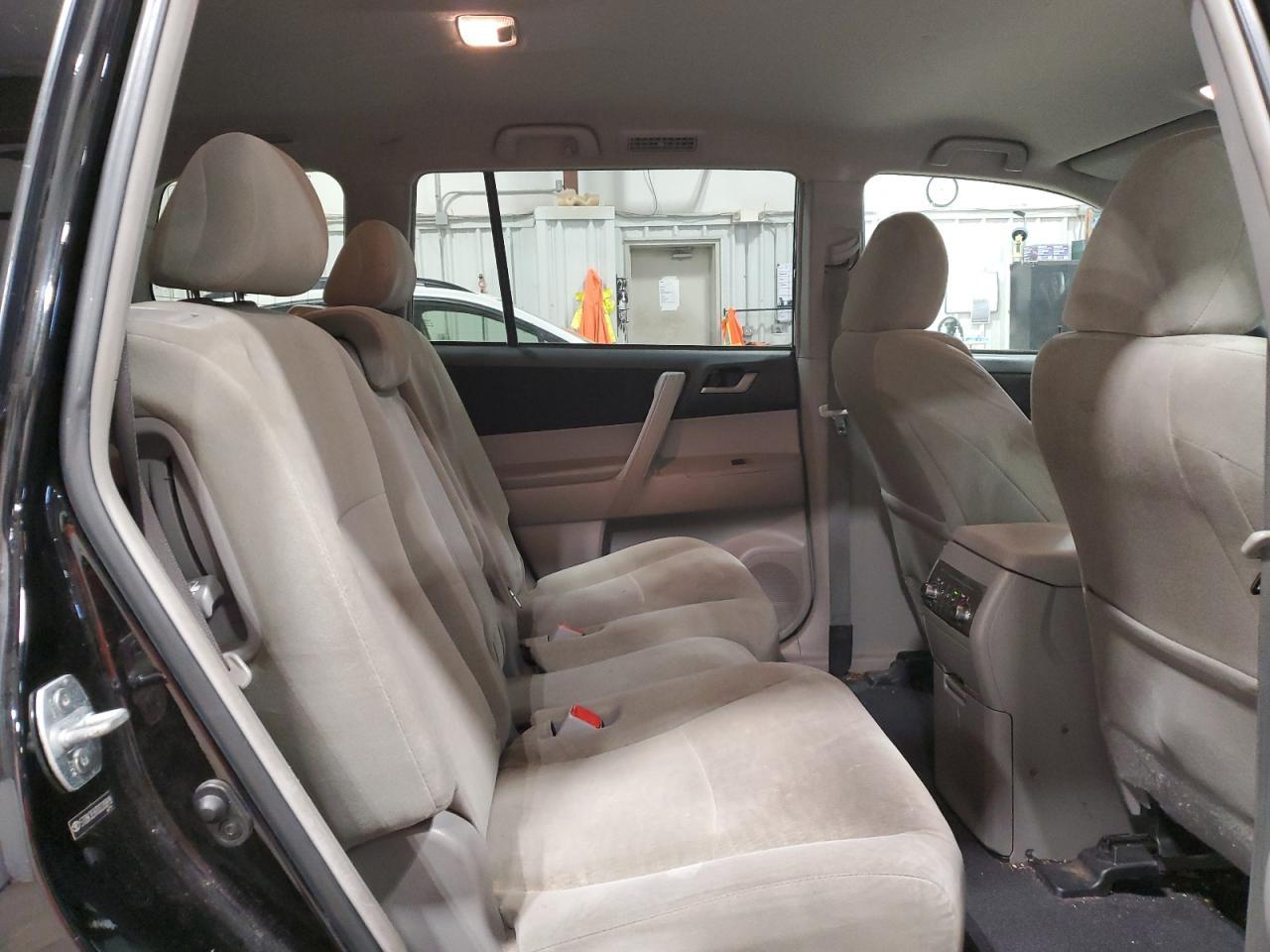 2013 TOYOTA HIGHLANDER