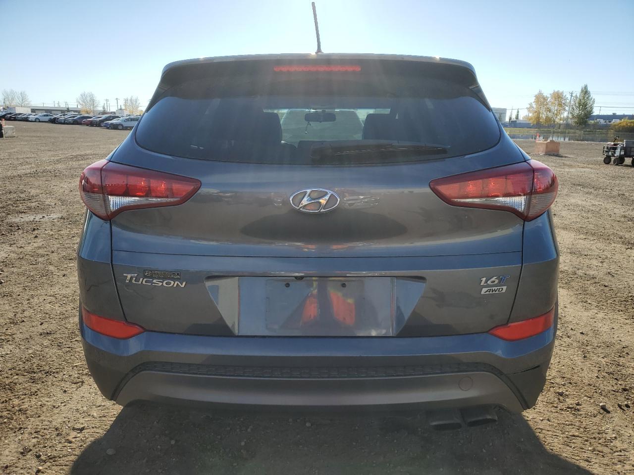 2016 HYUNDAI TUCSON