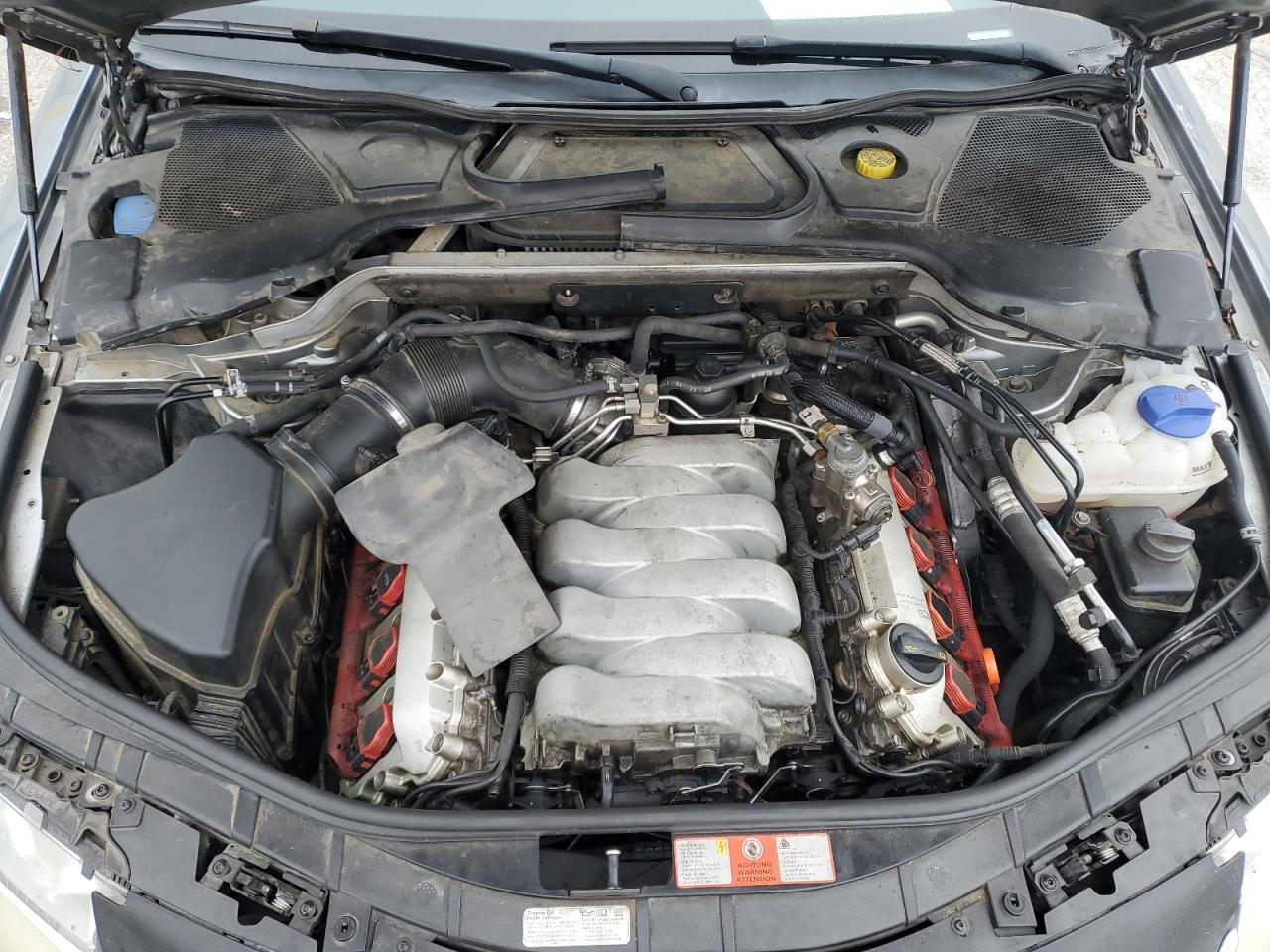 2009 AUDI A8