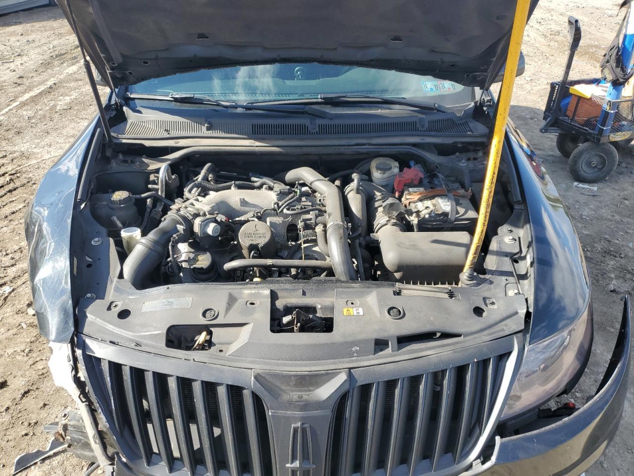2011 LINCOLN MKS