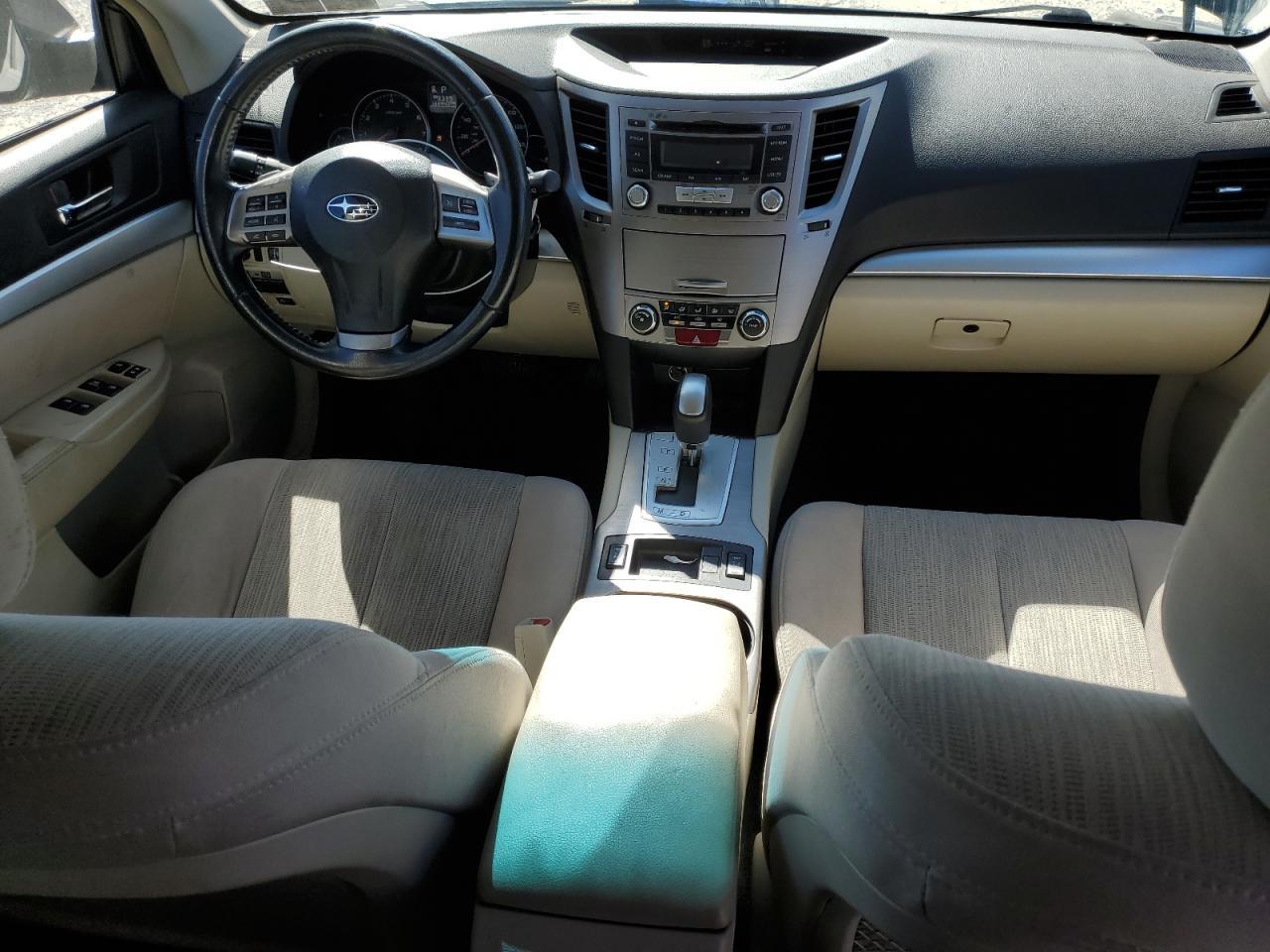 2013 SUBARU Outback